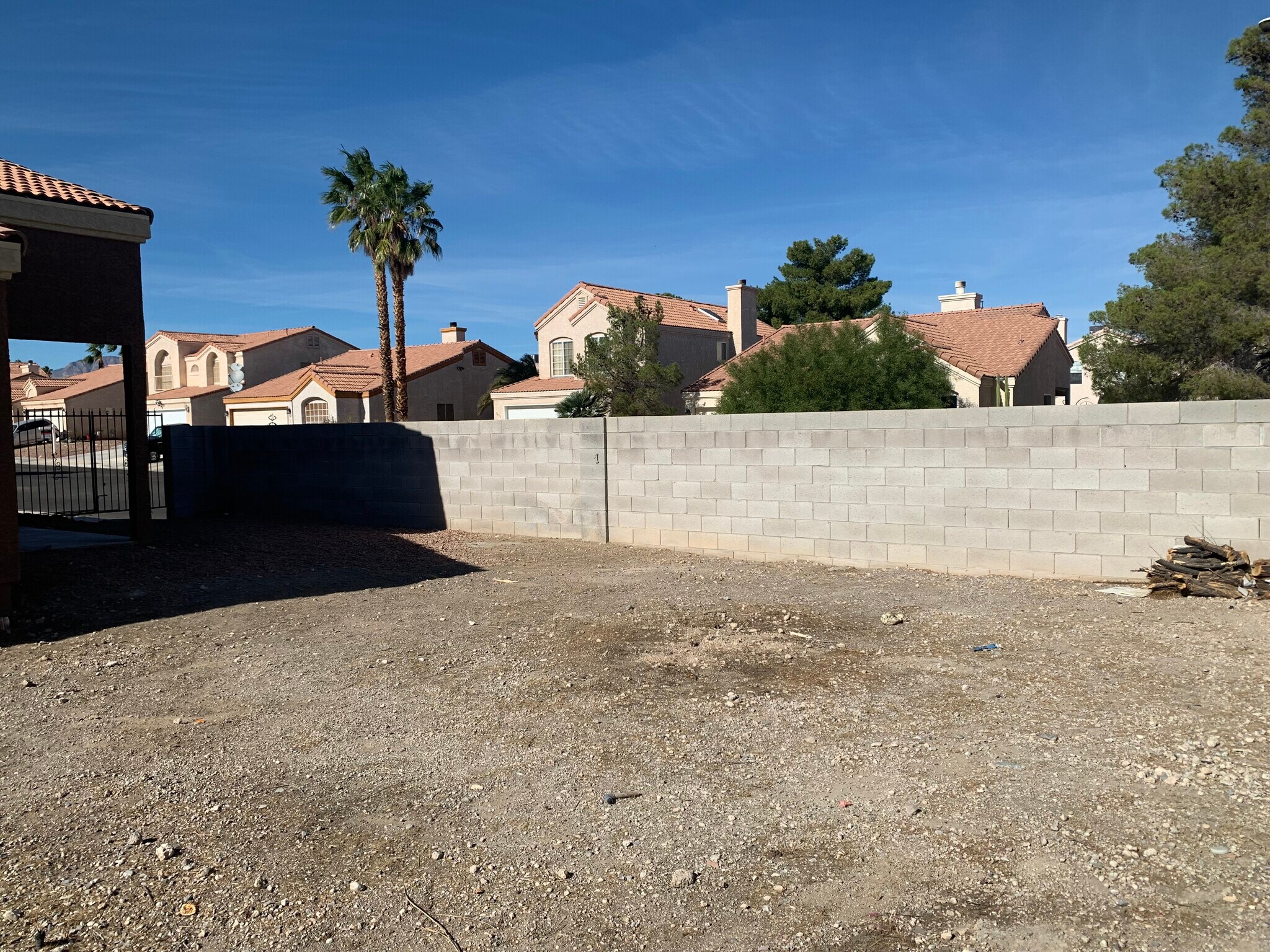 Building Photo - 1636 Palmae Way