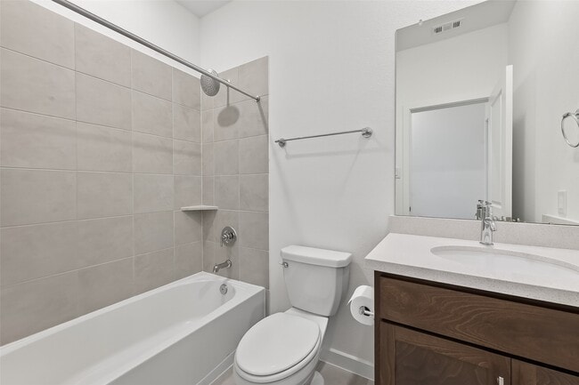 Building Photo - 9730 Westminster Mnr Dr