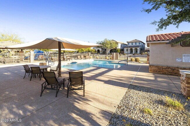 Building Photo - 2930 N Raven