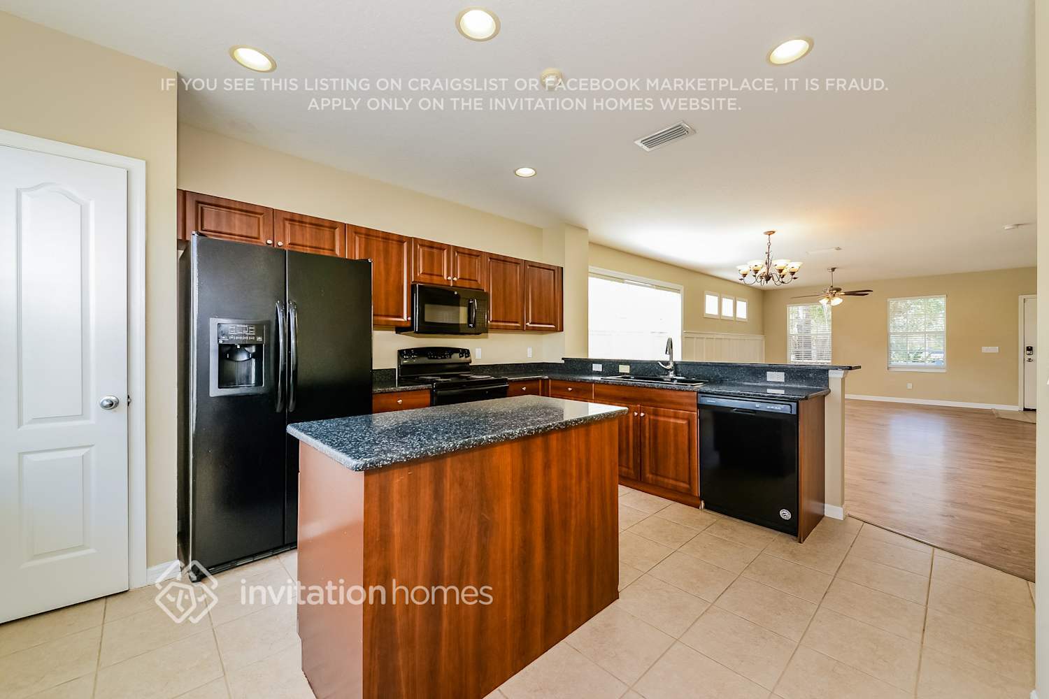 Building Photo - 5006 Forest Creek Tr