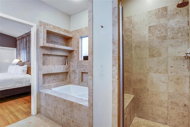 Building Photo - 1803 Mohle Dr