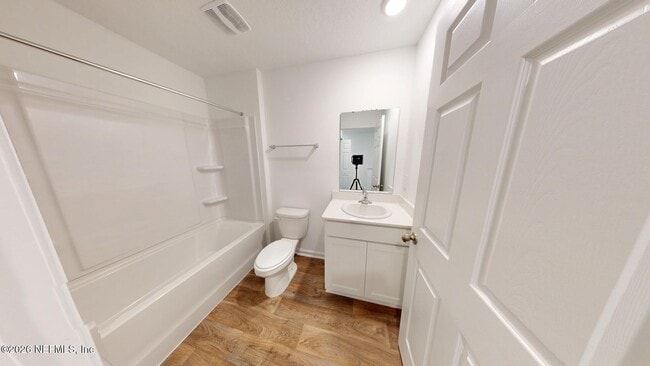 Building Photo - 12727 Whelan Ave