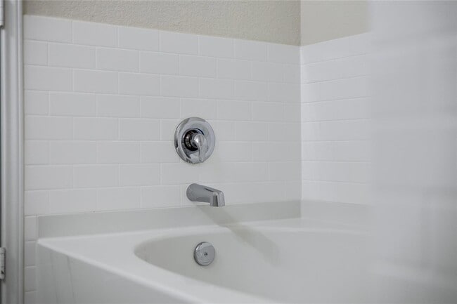 Building Photo - 524 Coffee Berry Dr