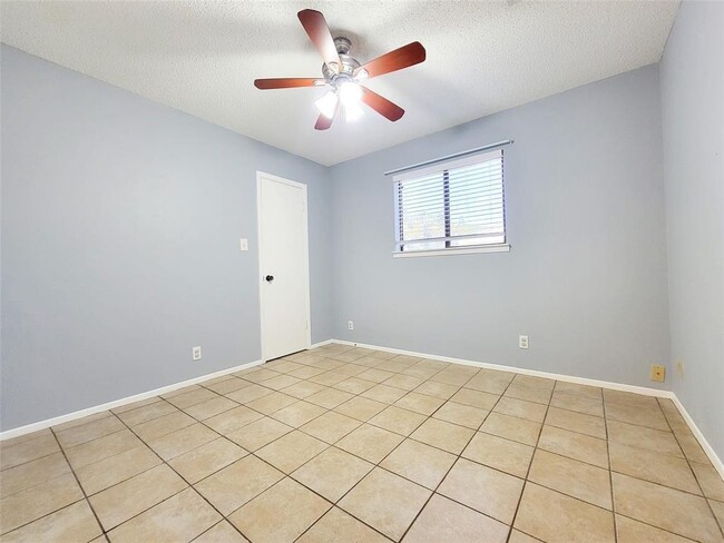 Building Photo - 3503 Rocky Hollow Trail