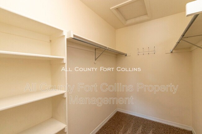 Building Photo - 6721 Antigua Dr