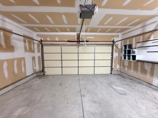 Building Photo - 67 Serenity Ct