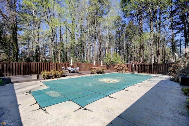 Building Photo - 240 Browns Hill Ct