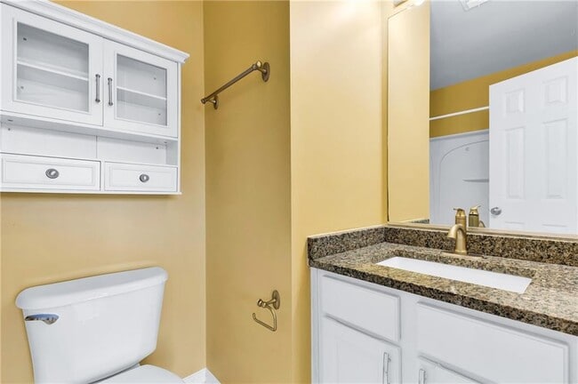 Building Photo - 3160 Mill Springs Cir NE