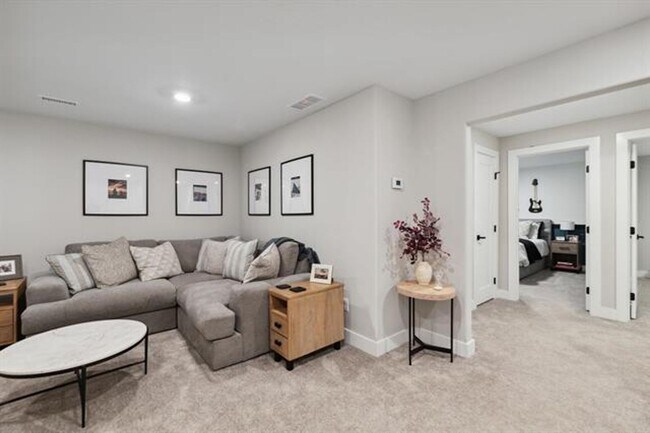 Building Photo - Brand New & Move-In Ready!