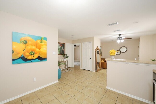 Building Photo - 2918 Garfield St