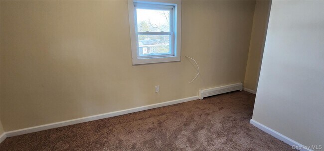 Building Photo - 192 Cypress Dr