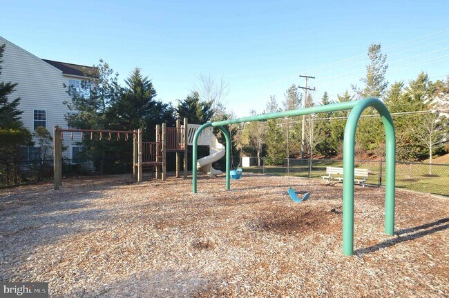 Building Photo - 13509 Bannacker Pl