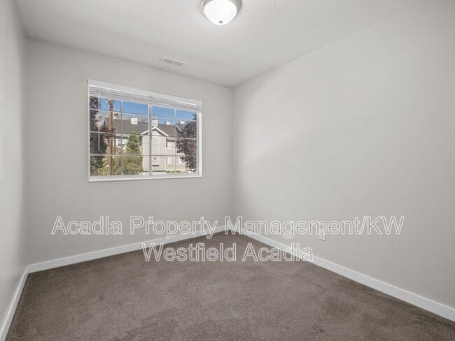 Building Photo - 100 E 600 S
