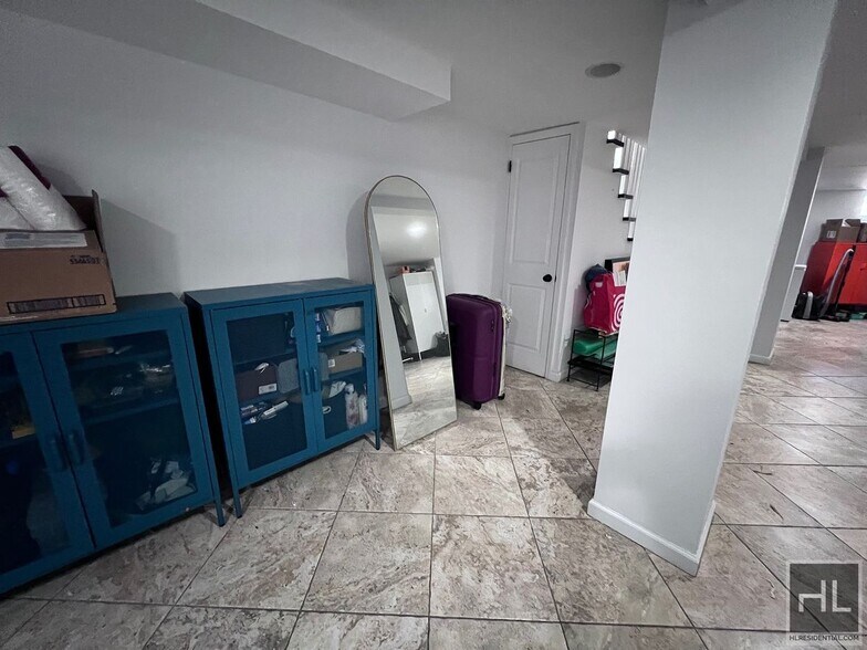 Building Photo - $7,000 | 2.5BR | 2BA | Prospect Heights Townhouse Duplex | Private Backyard | 1,500 SF | Original...