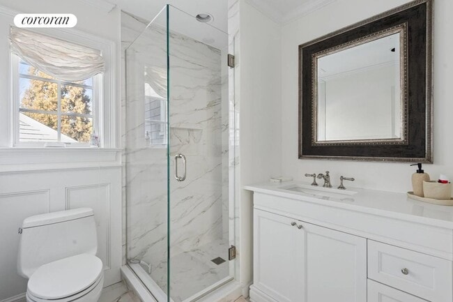 Building Photo - 3368 Noyack Rd