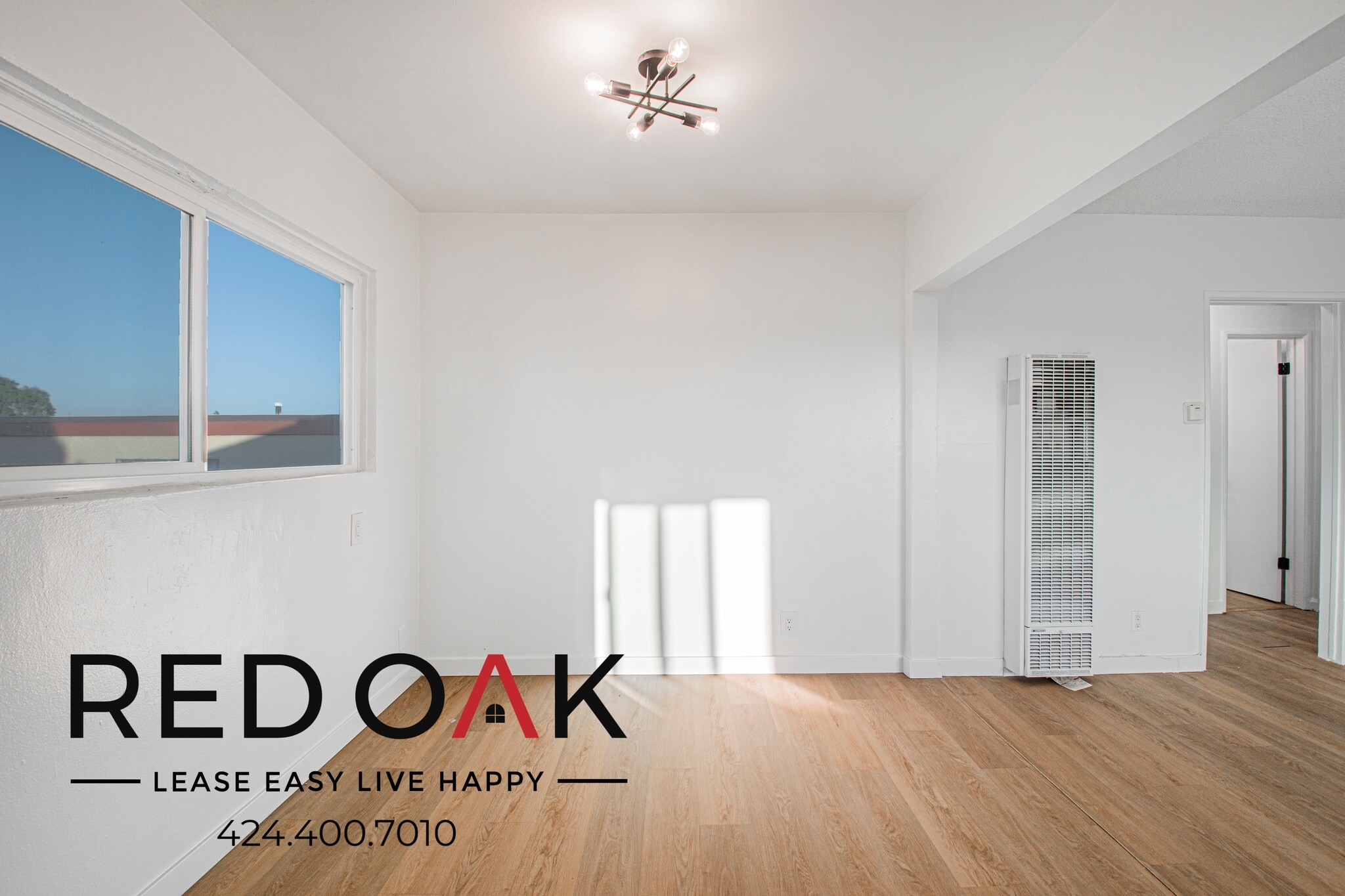 Building Photo - 1115 W 111th St