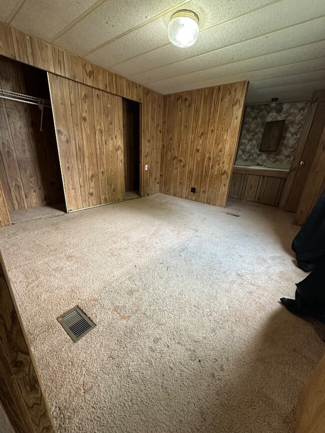 Building Photo - 3107 Switzer Rd