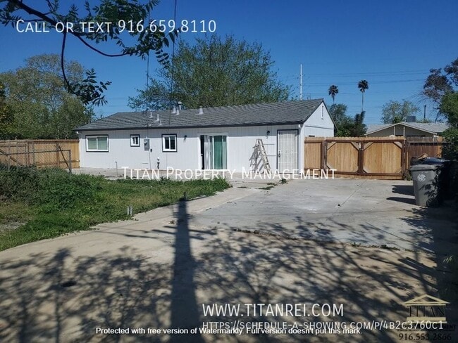 Building Photo - 7800 50th Ave