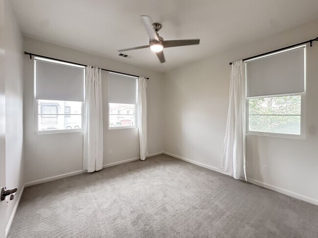 Building Photo - 44130 Calle Ciuita