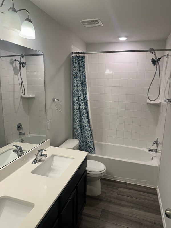 Building Photo - 6149 Lavaca Dr