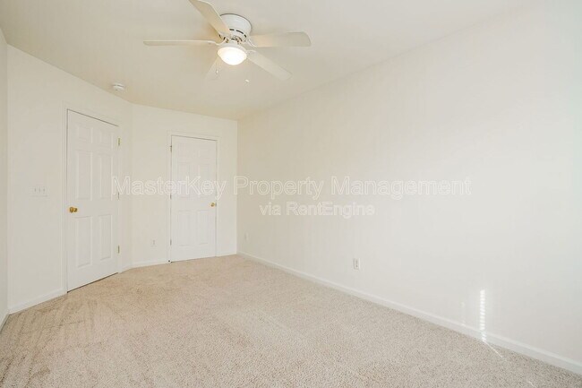 Building Photo - 2611 Ivory Run Way