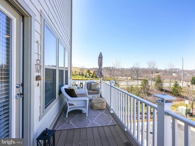 Building Photo - 2067 Alder Ln