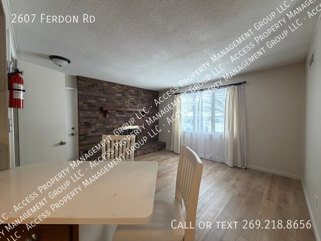 Building Photo - 2607 Ferdon Rd