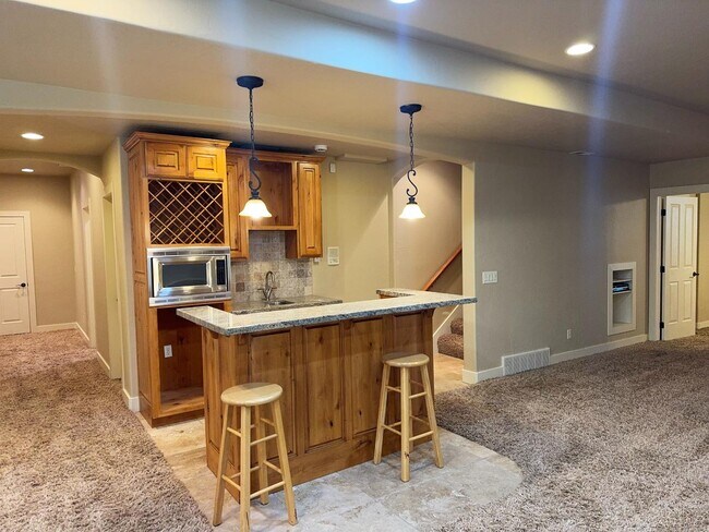 Building Photo - 1724 Ellerbeck Ln