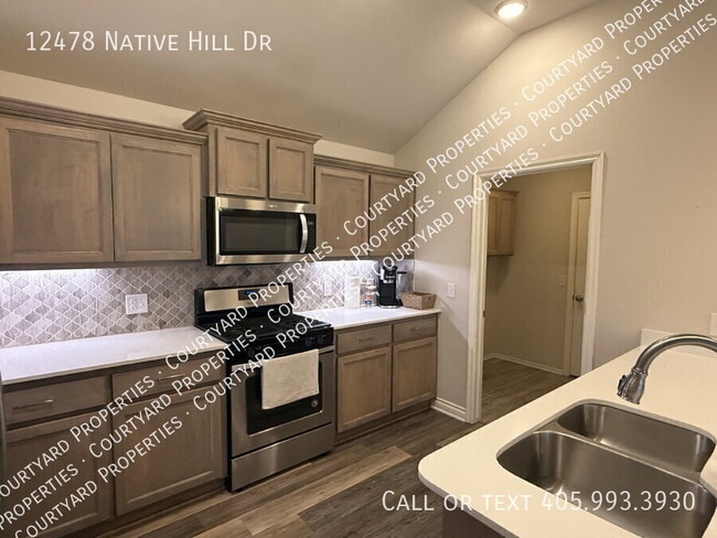 Building Photo - 12478 Native Hill Dr