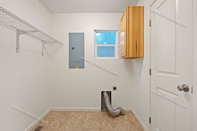 Building Photo - Cozy 2BR Corner Lot Home with Garage, Shed & Fenced Yard!