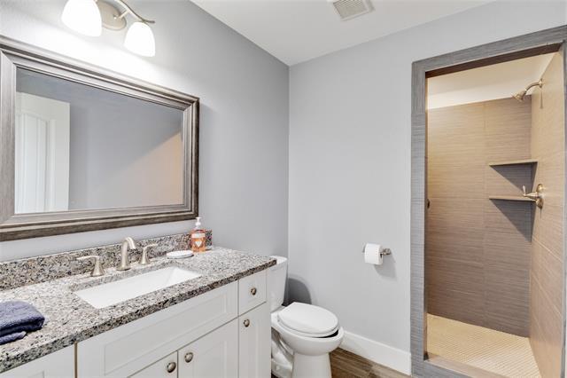 Building Photo - 1399 E Highland Rd