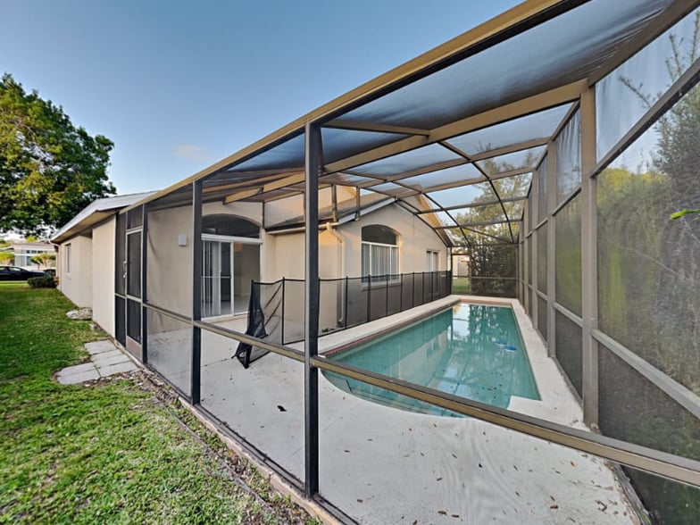 Building Photo - 1618 Maplestead Ct