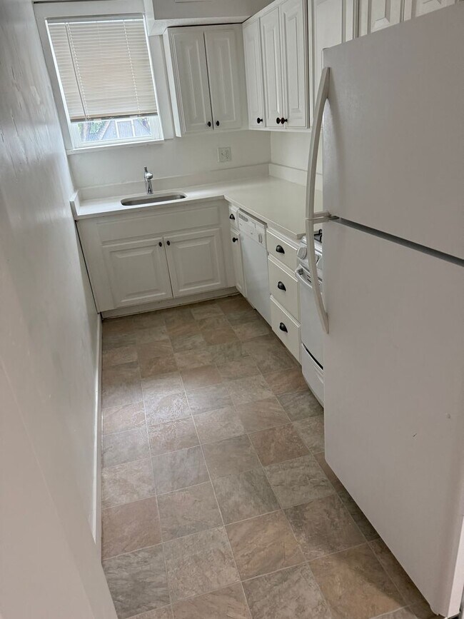 Building Photo - Ardmore