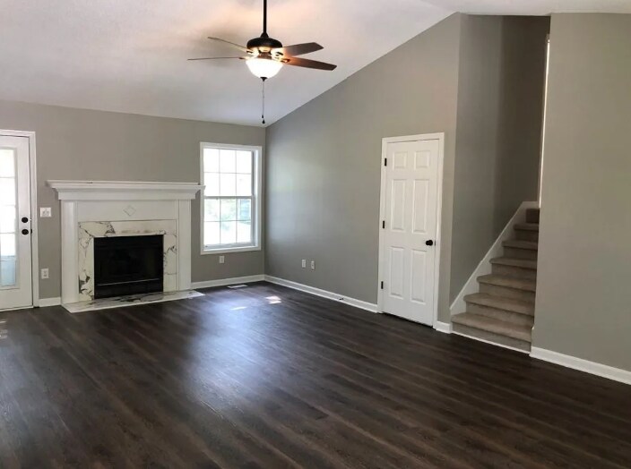 Building Photo - 608 Amberwood Pl