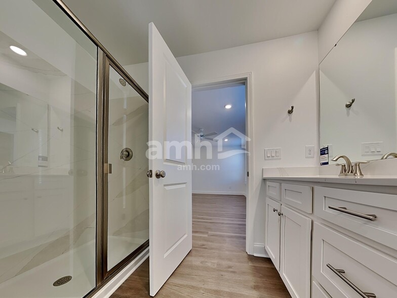 Building Photo - 168 Portside Pk Dr