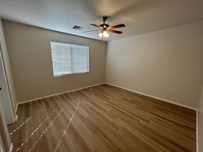 Building Photo - 6315 S 69th Glen