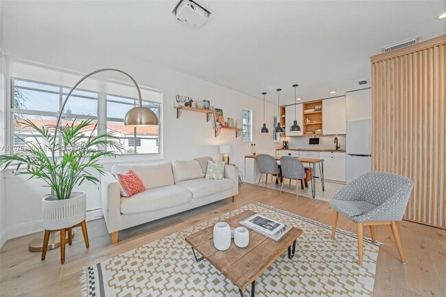 Building Photo - 1457 Meridian Ave