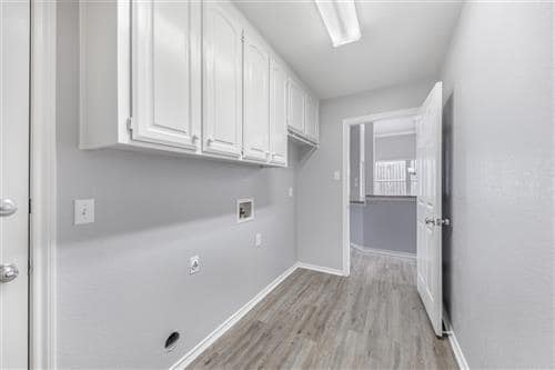 Building Photo - 7744 Bridlewood Ct