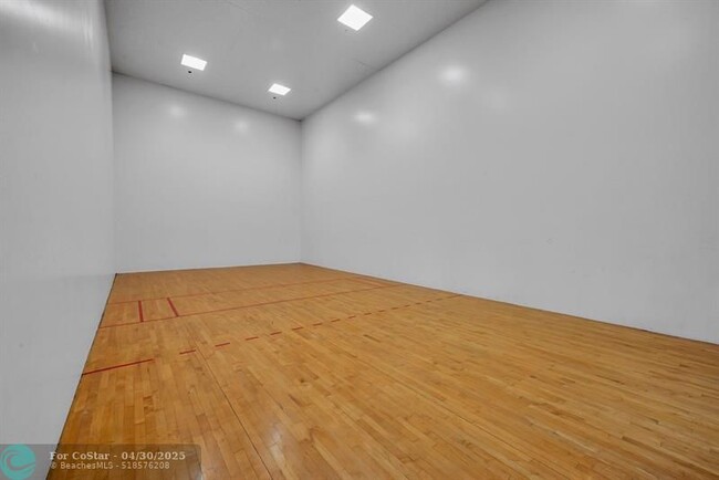 Building Photo - 3679 NW Adriatic Ln