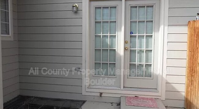 Building Photo - 1212 Emery St