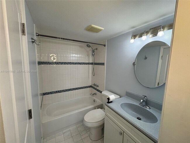 Building Photo - 1752 NW 3rd Terrace