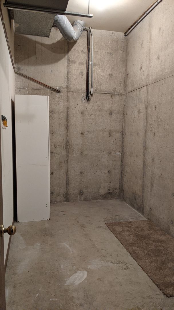 Building Photo - 180 Degree View of Bellingham Bay - Water/Sewer and Gas Included in Rent