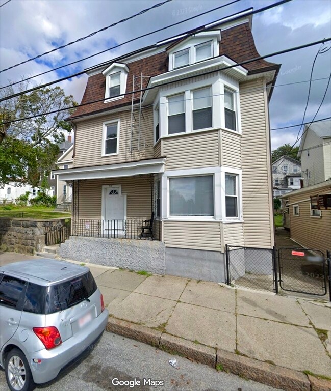Building Photo - 712 Eastern Ave
