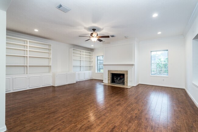 Building Photo - 14207 Vista Mar Cir