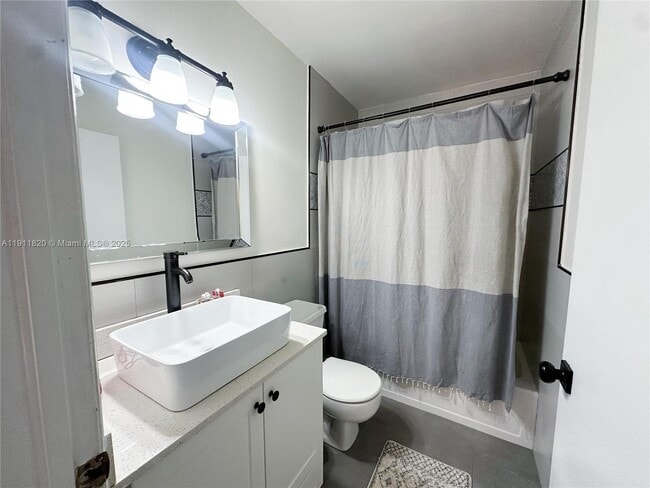 Building Photo - 1229 NW 125th Terrace