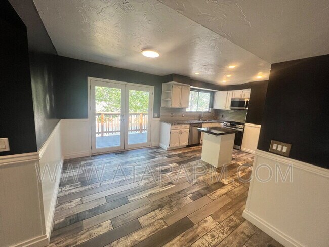 Building Photo - 11633 Nicklaus Rd