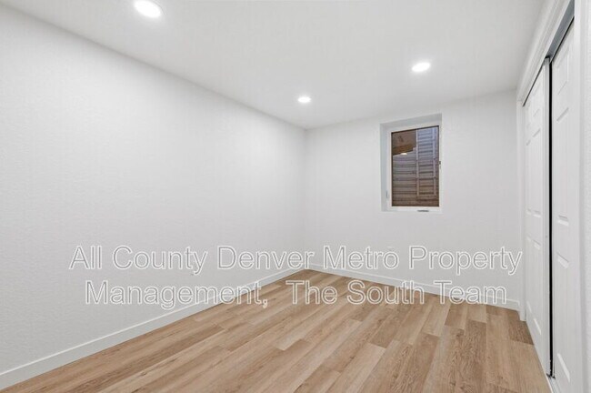 Building Photo - 5579 S Delaware St