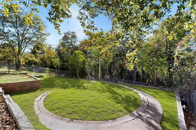 Building Photo - 3817 Vanette Ln