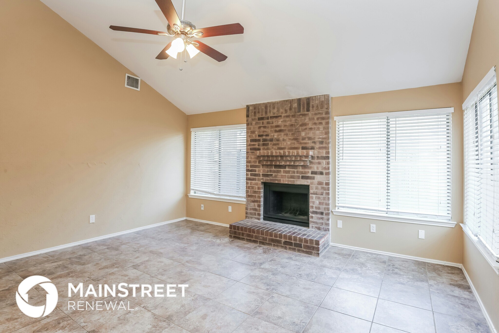 Building Photo - 4031 Rocky Ledge Dr