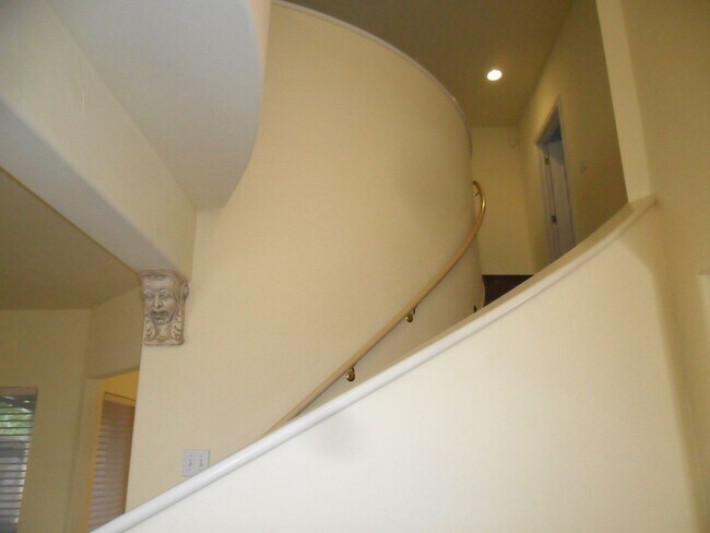 Building Photo - Classic Brookhaven Square Home - Quality T...